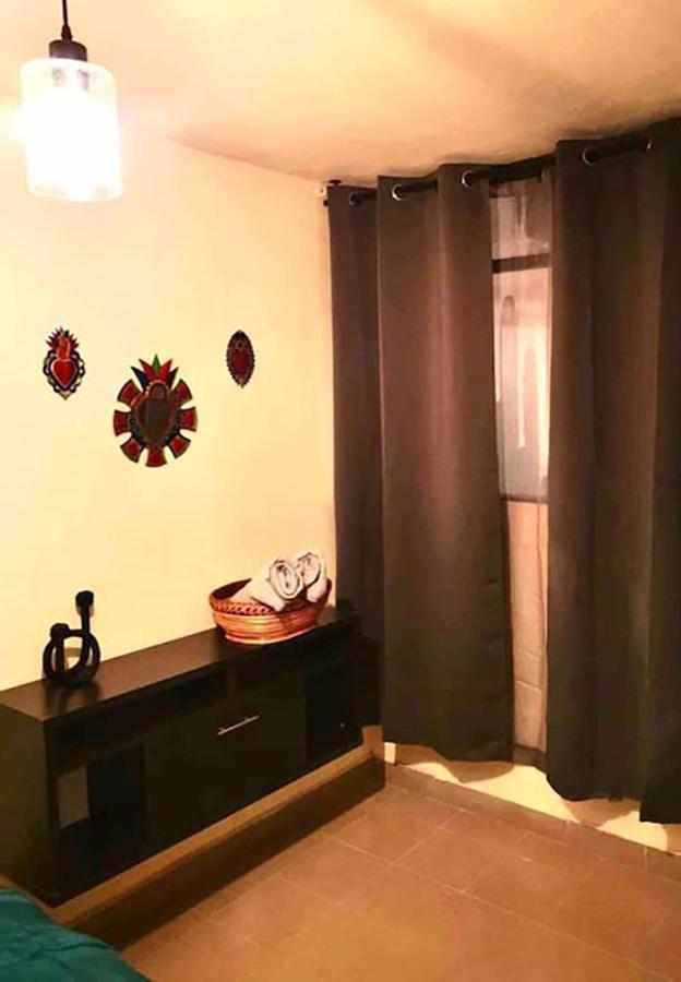 Casa Comoda Con Patio A 4 Cuadras De La Catedral. Oaxaca Buitenkant foto